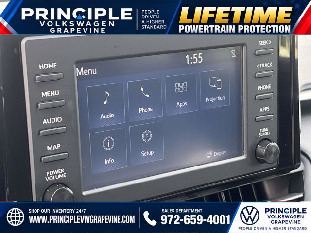 Used 2019 Toyota RAV4 LE FWD image 18