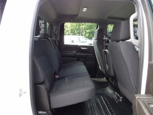 Used 2025 Chevrolet Silverado 3500 W/T AWD/4WD image 36