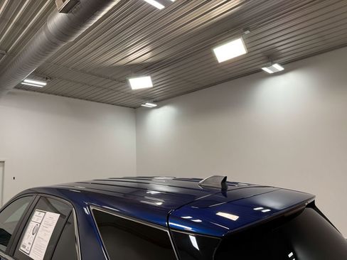 Used 2023 Chevrolet Equinox LT image 43