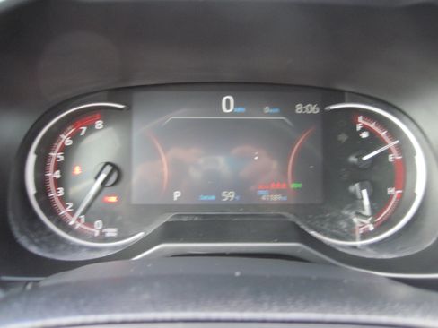 Used 2023 Toyota RAV4 XLE AWD/4WD image 12