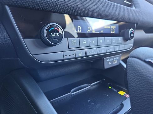 New 2026 Subaru Outback Limited w/ Premium/Limited Plus Package AWD/4WD image 45
