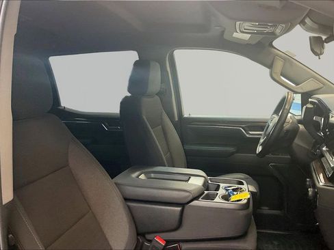 Used 2024 Chevrolet Silverado 1500 LT AWD/4WD image 28
