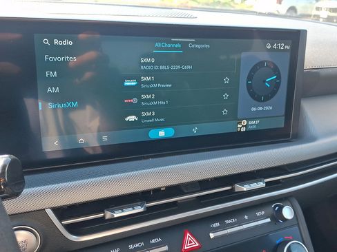 Used 2024 Hyundai Sonata SEL FWD image 28