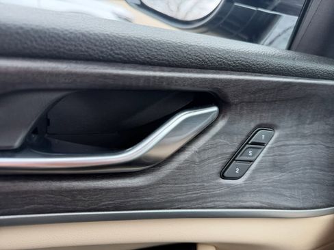 Used 2021 Jeep Grand Cherokee L Limited image 21