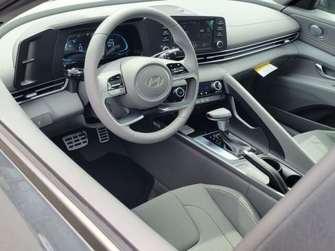 New 2026 Hyundai Elantra Sport FWD image 5