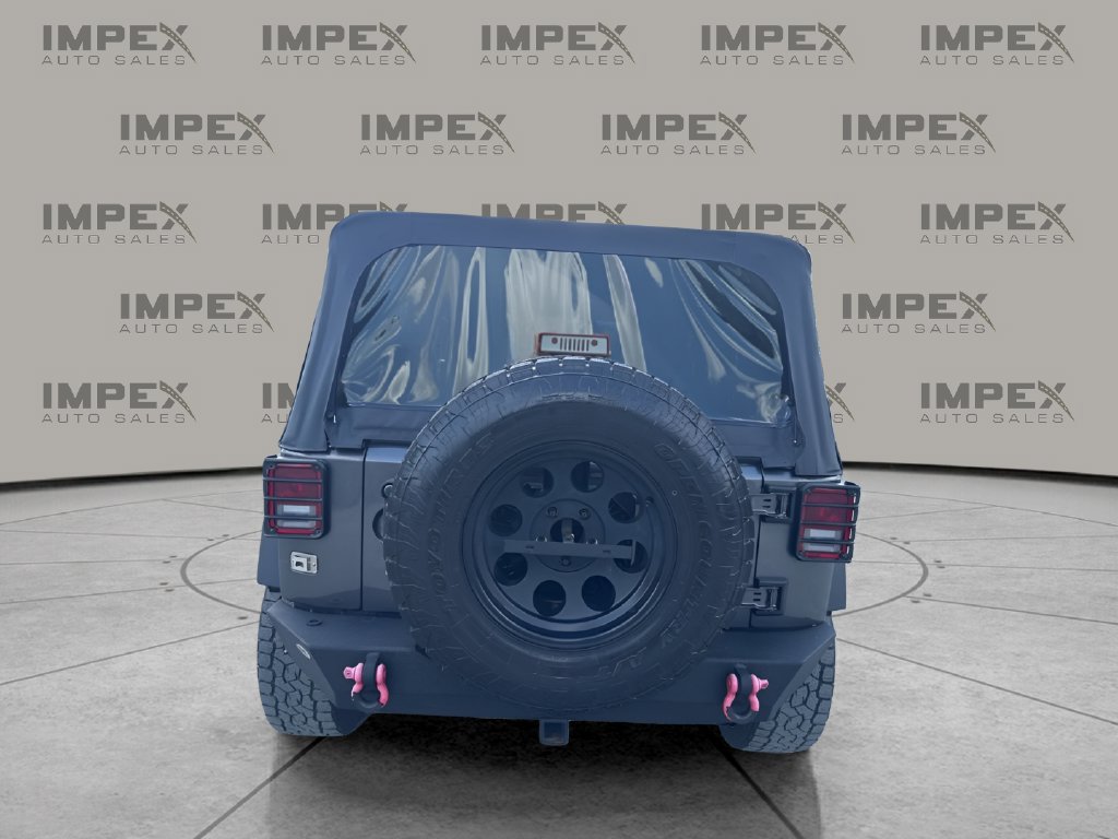 Used 2018 Jeep Wrangler Sport AWD/4WD image 5