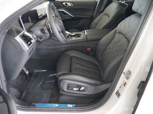New 2027 BMW X6 xDrive40i w/ Executive Package AWD/4WD image 9