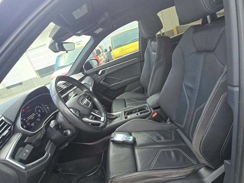 Used 2023 Audi Q3 2.0T Premium w/ Black Optic Sport Package AWD/4WD image 7
