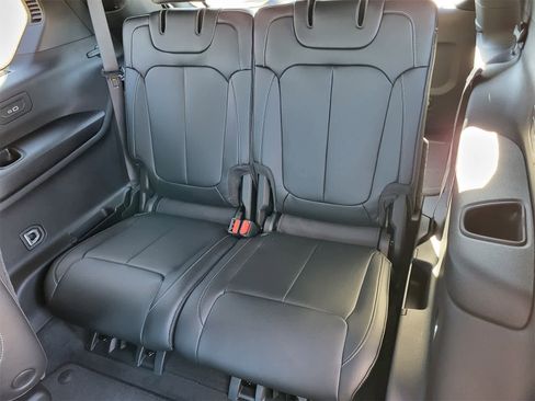 New 2025 Jeep Grand Cherokee L Limited image 22