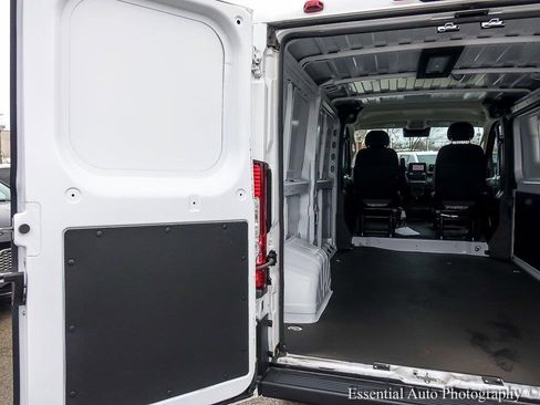 Used 2024 RAM ProMaster 2500 w/ Quick Order Package 22G SLT image 19