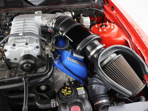 Used 2011 Ford Mustang Shelby GT500 RWD image 14