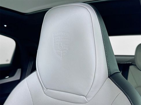 New 2026 Porsche Cayenne S image 15
