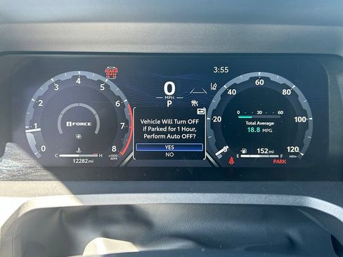 Used 2025 Toyota 4Runner Limited w/ Tow Technology Package AWD/4WD image 15