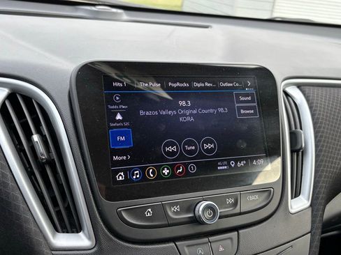 Used 2023 Chevrolet Malibu LT image 8