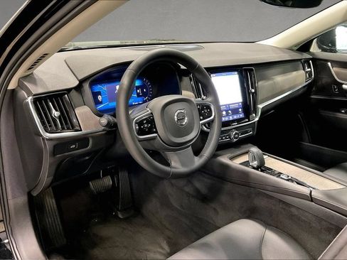 Certified 2023 Volvo S90 B6 Plus w/ Protection Package Premier AWD/4WD image 17