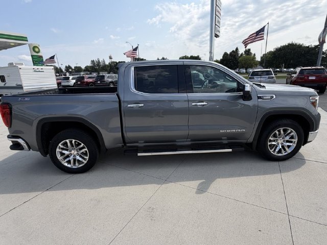 Used 2021 GMC Sierra 1500 SLT w/ SLT Premium Package AWD/4WD image 7