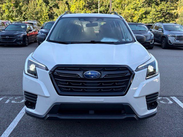 Used 2023 Subaru Forester AWD/4WD image 5