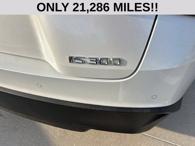Used 2023 Lexus IS 300 w/ Comfort Package RWD image 2