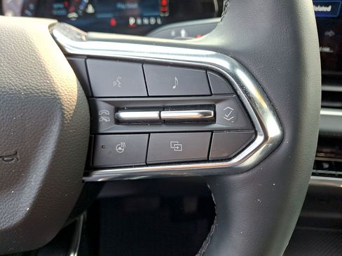 Used 2026 Chevrolet Equinox LT w/ Convenience Package II AWD/4WD image 18