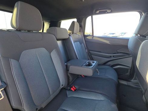 New 2026 Jeep Cherokee Laredo AWD/4WD image 14