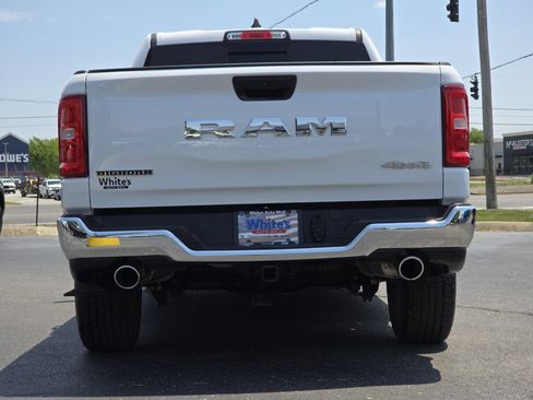 Used 2025 RAM 1500 Big Horn AWD/4WD image 21