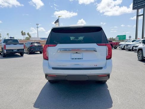 Used 2024 GMC Yukon XL AT4 w/ Technology Package AWD/4WD image 6