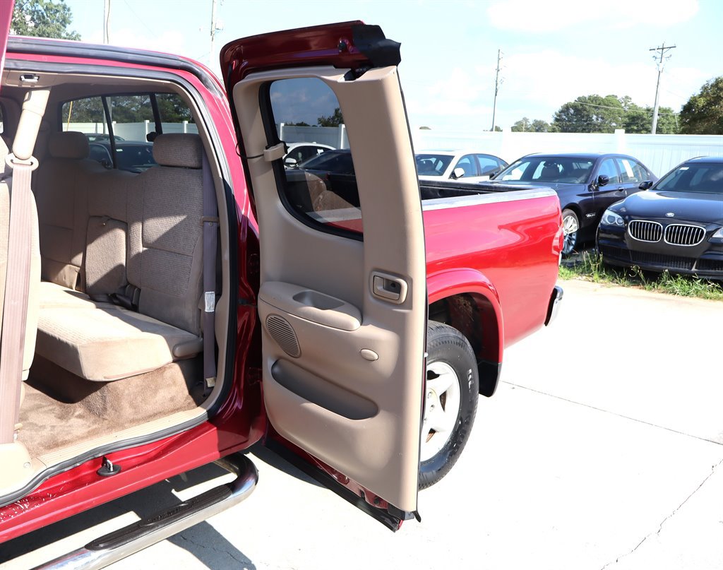 Used 2000 Toyota Tundra Limited RWD image 26