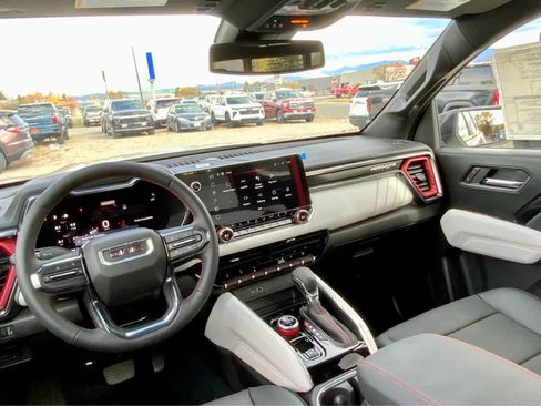 New 2026 GMC Canyon AT4X image 39