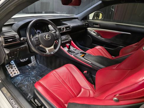 Used 2015 Lexus RC F w/ Premium Package RWD image 16