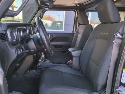 Used 2019 Jeep Wrangler Unlimited Sahara image 16