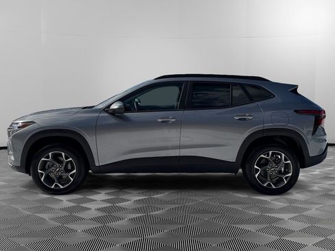 New 2026 Chevrolet Trax LT w/ Driver Confidence Package image 4