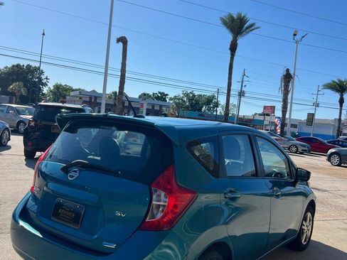 Used 2015 Nissan Versa Note SV w/ Sport Value Package FWD image 3