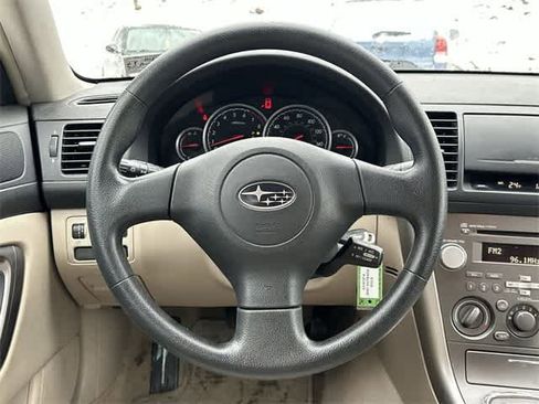 Used 2007 Subaru Outback 2.5i image 7
