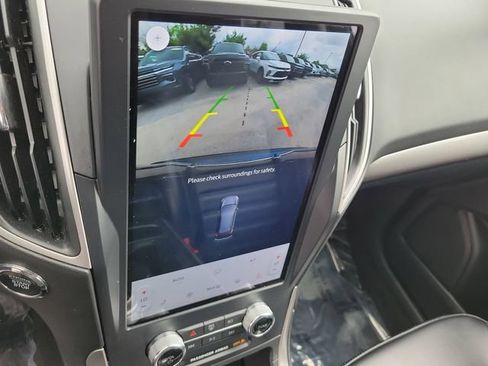 Used 2024 Ford Edge SEL AWD/4WD image 31