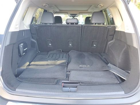 Certified 2023 Nissan Rogue SV w/ SV Premium B Package image 8