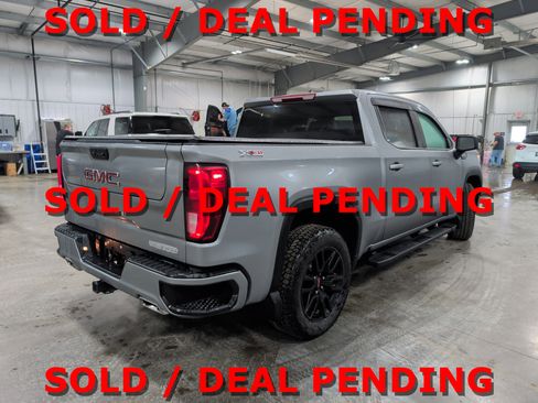 Used 2024 GMC Sierra 1500 Elevation AWD/4WD image 3