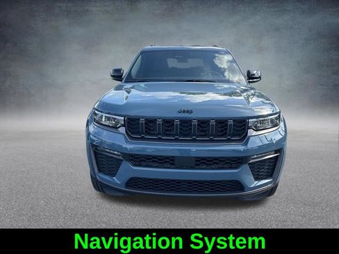 Used 2026 Jeep Grand Cherokee L Limited w/ Limited Altitude Package RWD image 9
