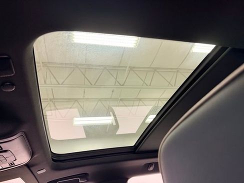 Certified 2023 Chevrolet Tahoe Premier w/ Premium Package 2 image 20