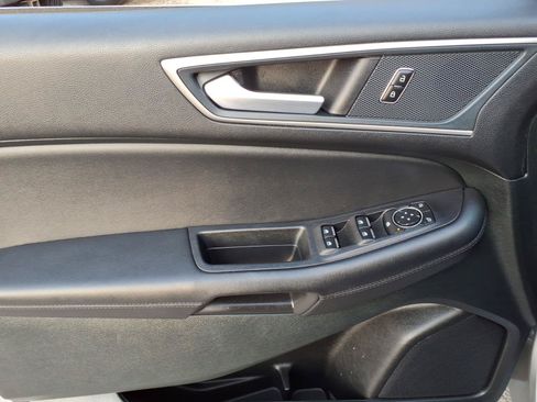 Certified 2024 Ford Edge SEL AWD/4WD image 8