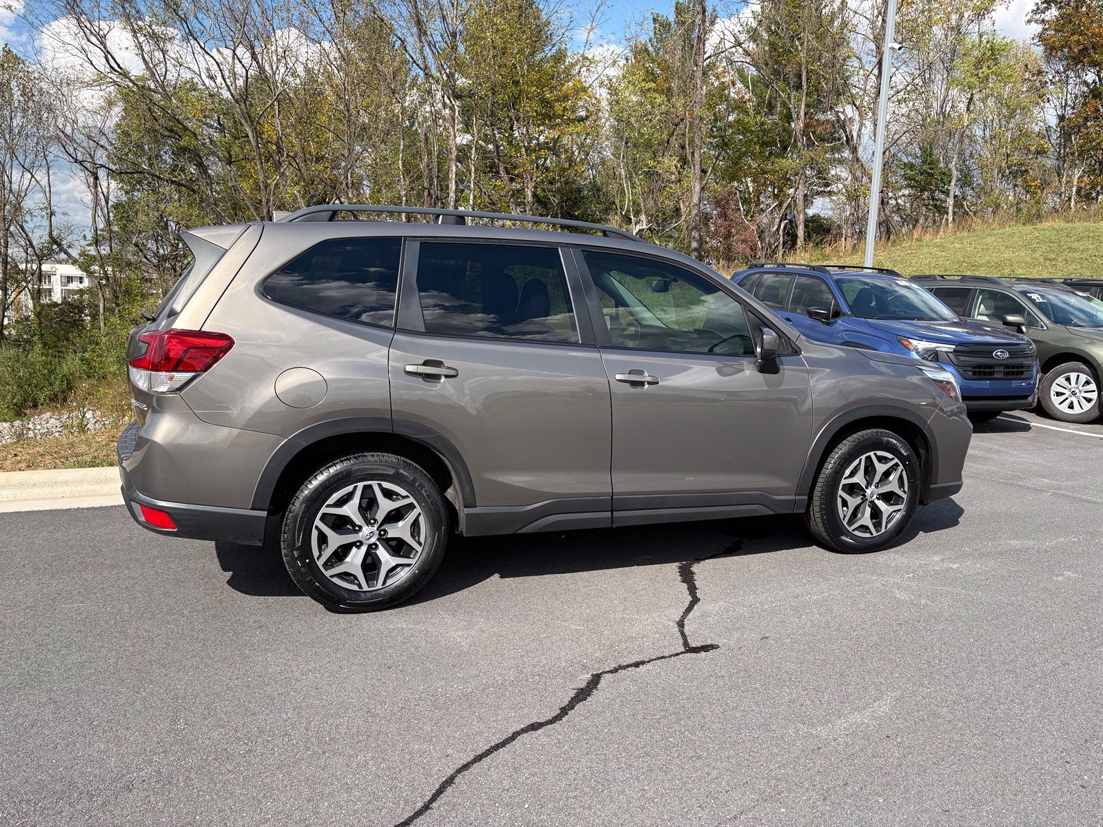 Used 2019 Subaru Forester Premium AWD/4WD image 8