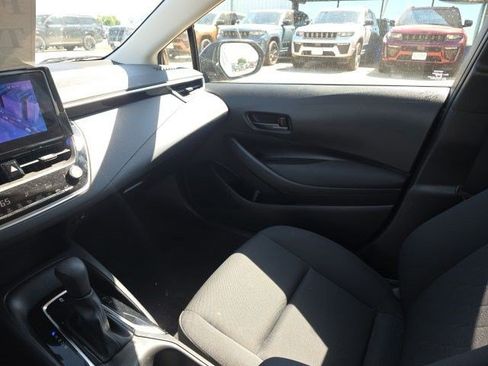 Used 2023 Toyota Corolla LE FWD image 21