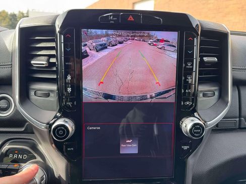 Used 2025 RAM 1500 Laramie image 28