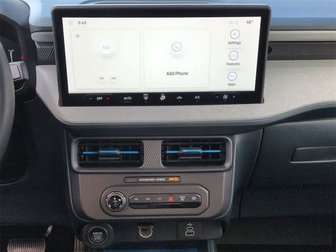 New 2025 Ford Maverick XLT w/ Equipment Group 301A image 28