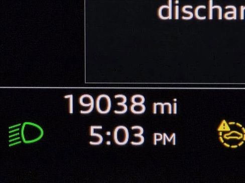 Certified 2023 Audi Q4 e-tron Premium Plus w/ Premium Plus image 20