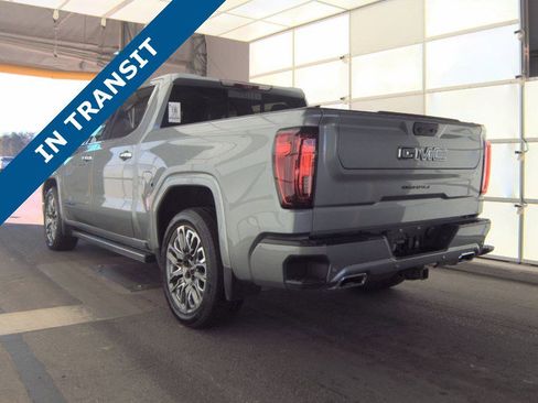 Used 2024 GMC Sierra 1500 Denali Ultimate image 3