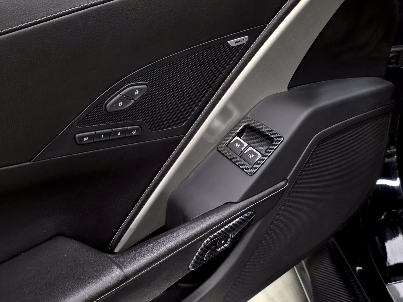 Used 2016 Chevrolet Corvette Z06 w/ 2LZ Preferred Equipment Group RWD image 17