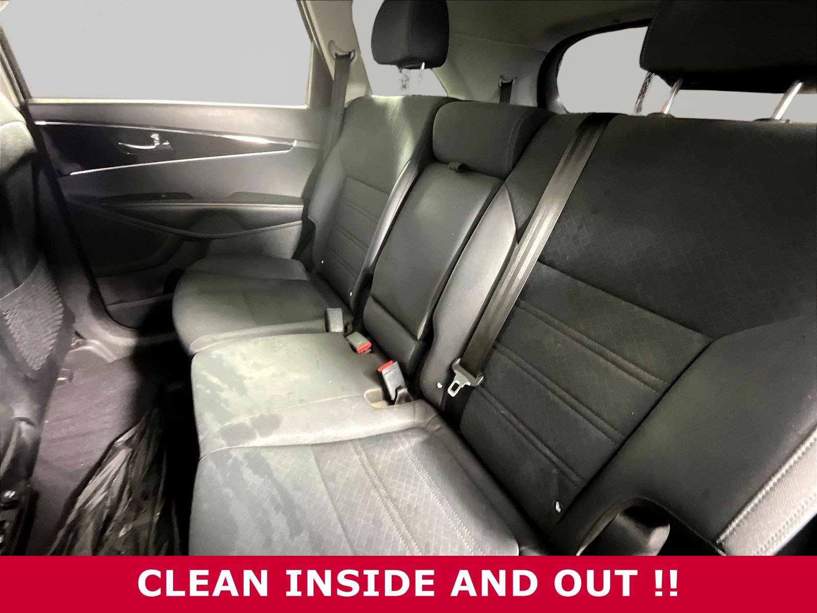 Used 2019 Kia Sorento FWD image 21