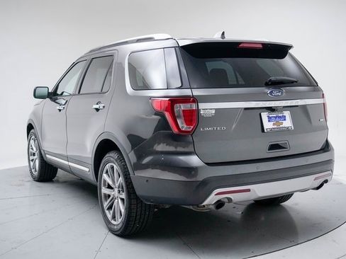 Used 2017 Ford Explorer Limited w/ Equipment Group 301A image 3