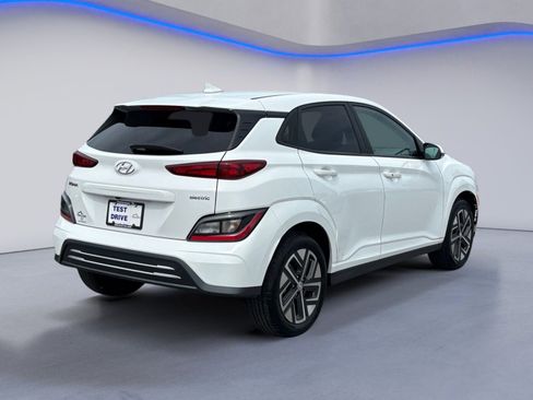 Used 2023 Hyundai Kona SE FWD image 11
