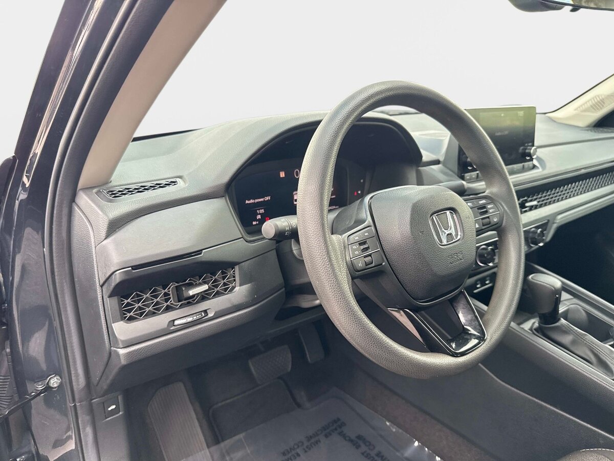 Used 2024 Honda Accord EX image 18